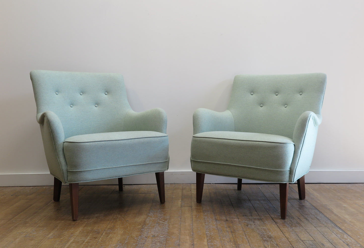 Peter Hvidt & Orla Mölgaard Nielsen Lounge Chairs model 1748
