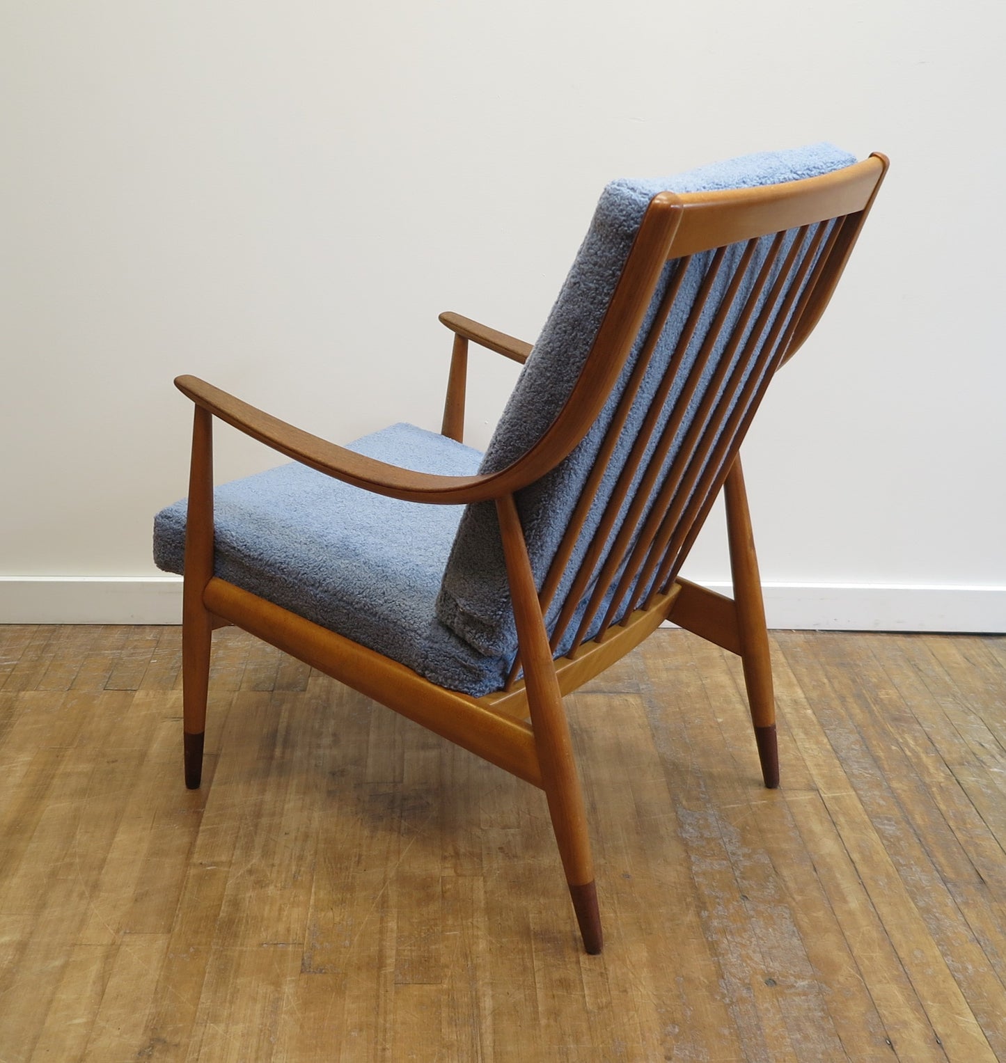 Peter Hvidt & Orla Molgaard Nielsen Lounge Chair FD-145