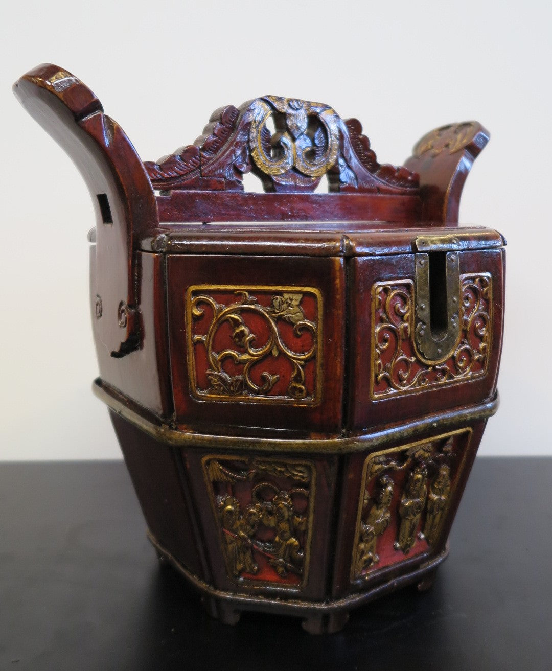 Antique Chinese Tea Pot Caddy