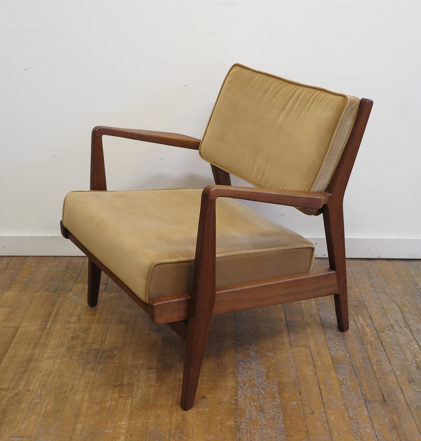 Jens Risom Lounge Chair Model U430