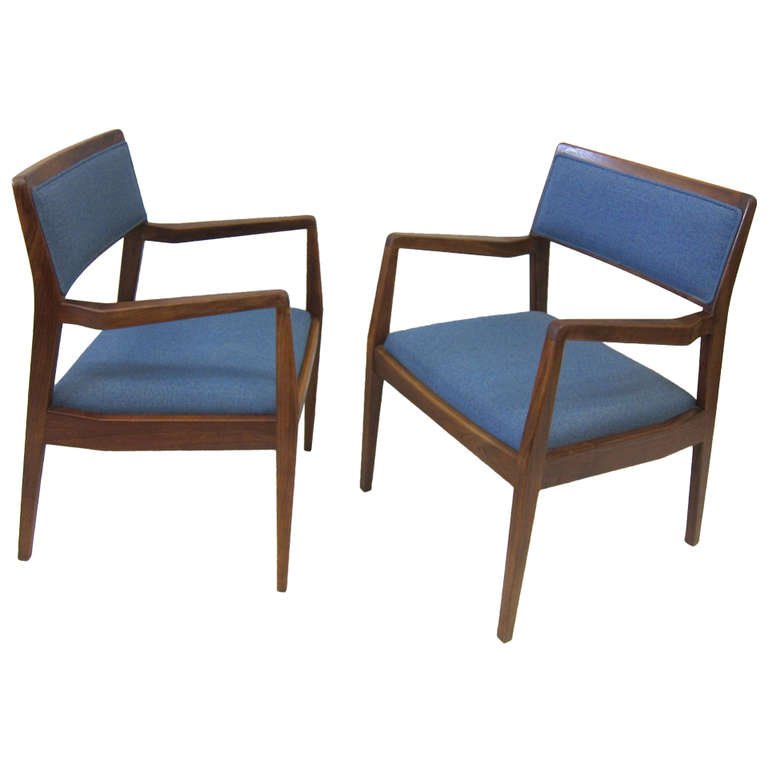 Jens Risom Playboy chairs C140