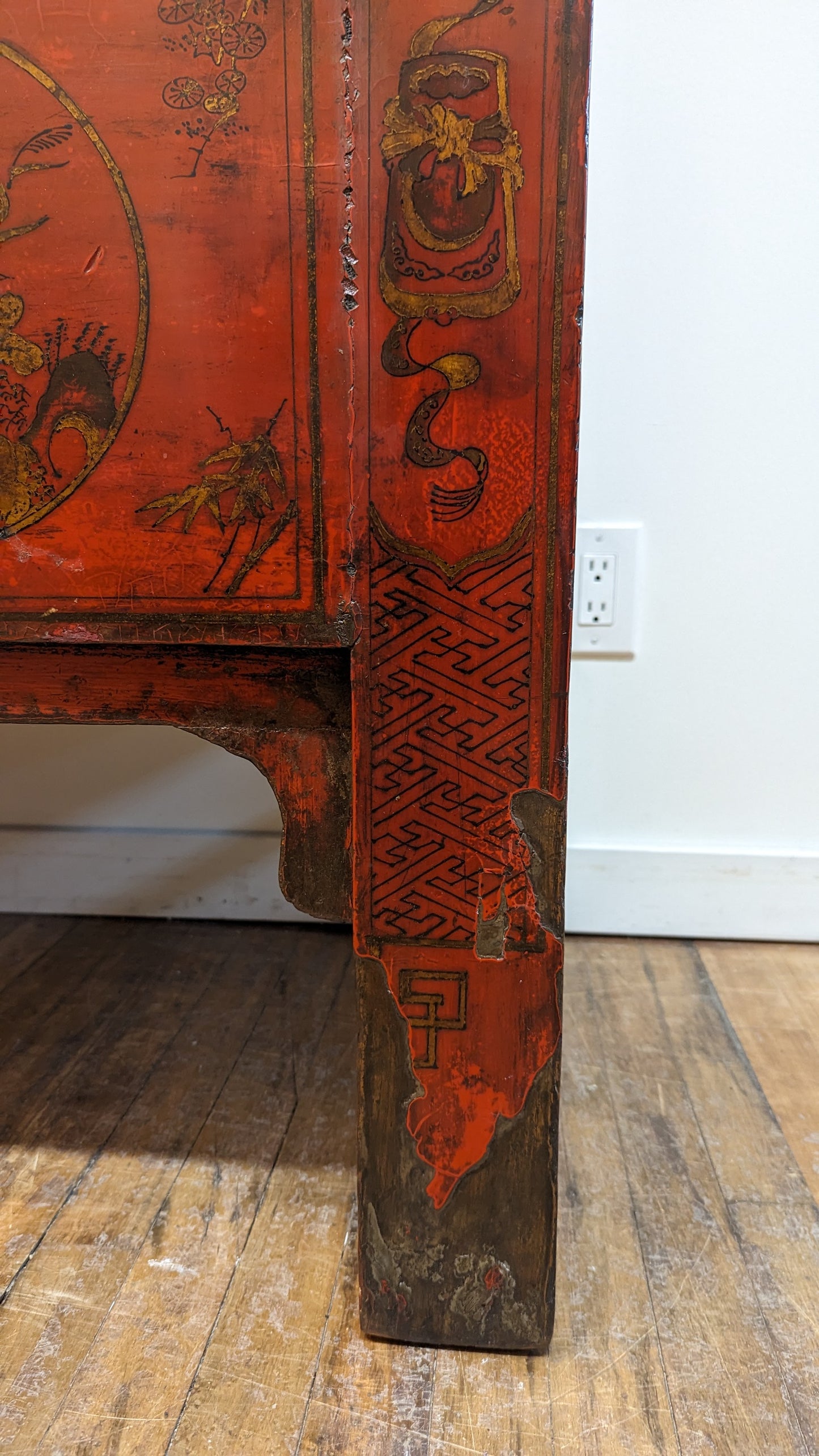 19th Century Chinese Antique Cabinet