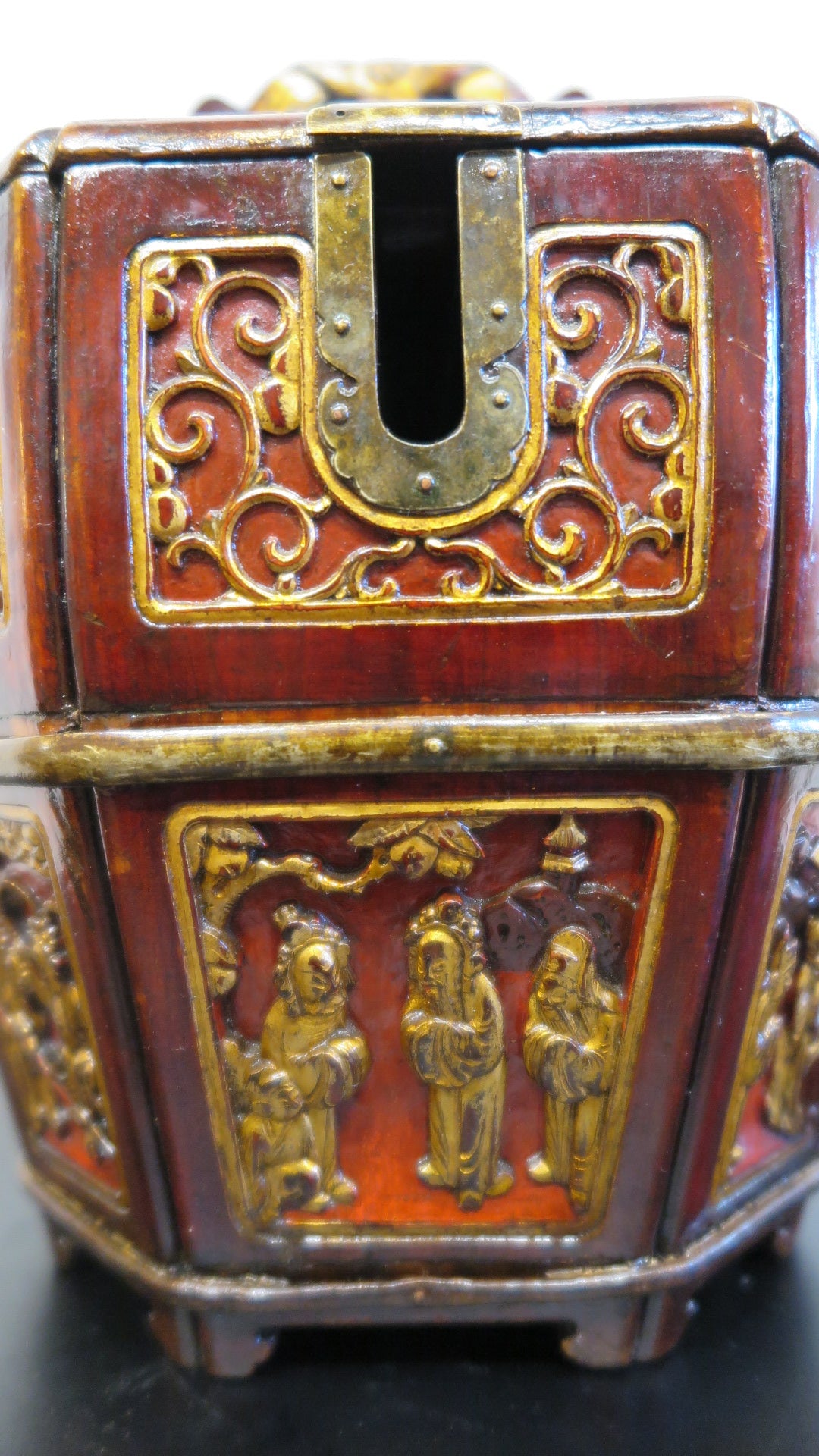 Antique Chinese Tea Pot Caddy