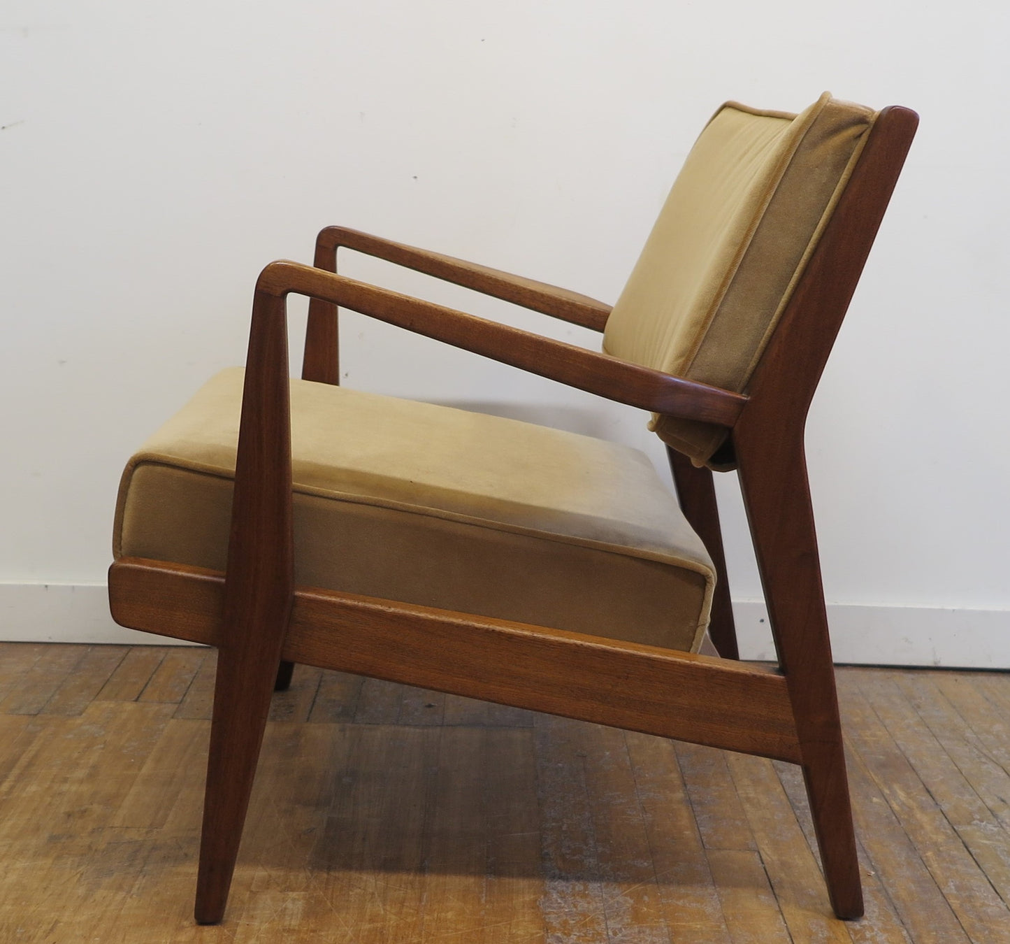 Jens Risom Lounge Chair Model U430