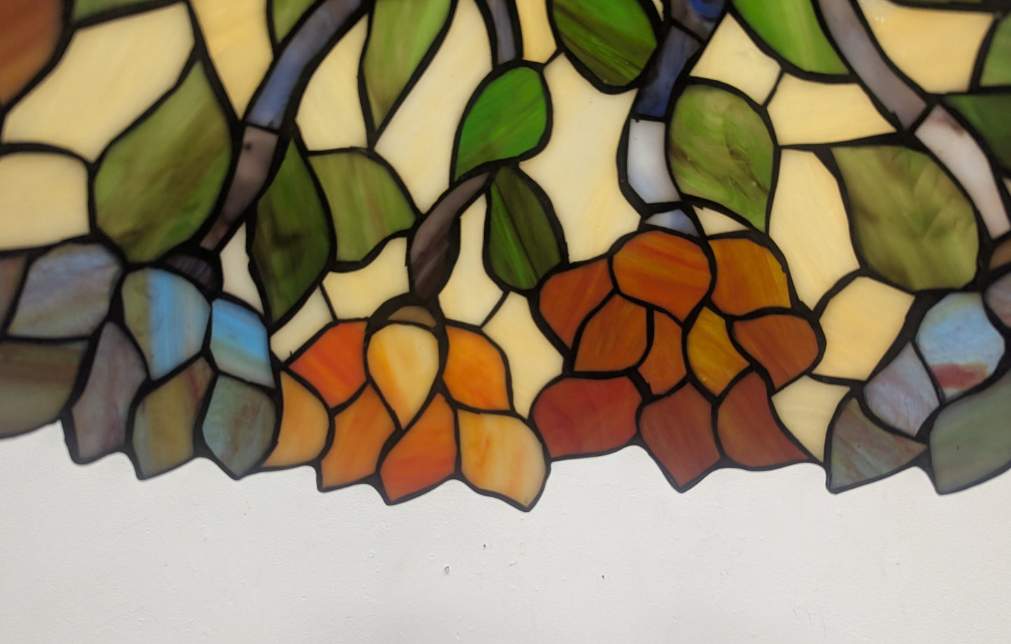 Vintage 1940s Tiffany Style Wisteria Stained Glass Pendant Light